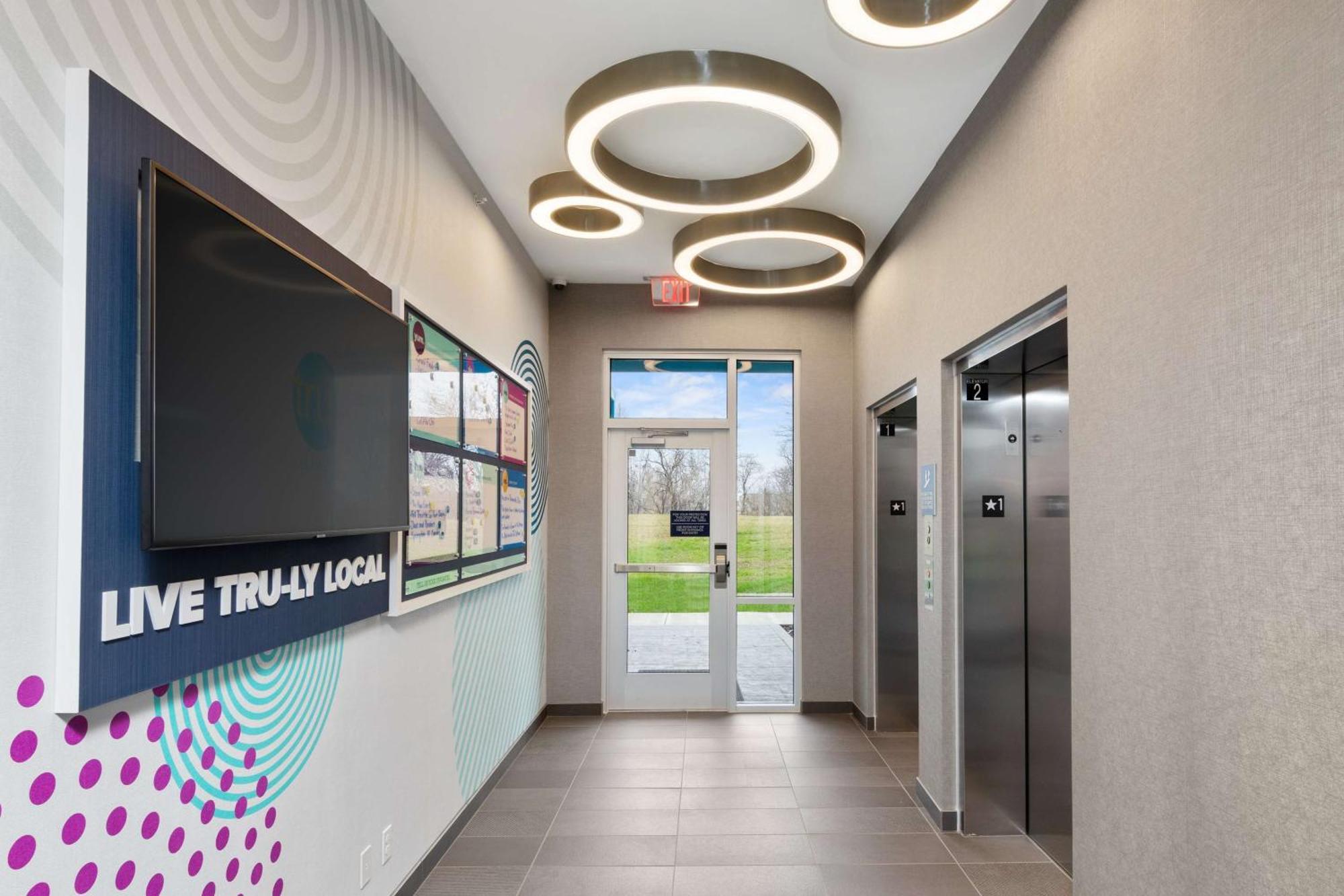 Tru By Hilton Sharonville, Oh Exterior photo